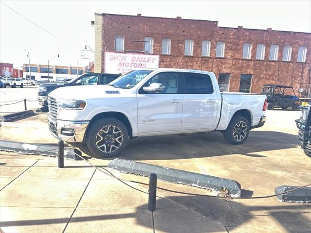 2025 RAM Ram 1500 RAM 1500 LARAMIE CREW CAB 4X4 57 BOX