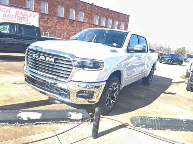 2025 RAM Ram 1500 RAM 1500 LARAMIE CREW CAB 4X4 57 BOX