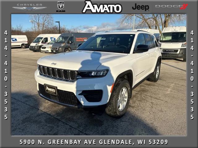 2025 Jeep Grand Cherokee GRAND CHEROKEE LAREDO 4X2