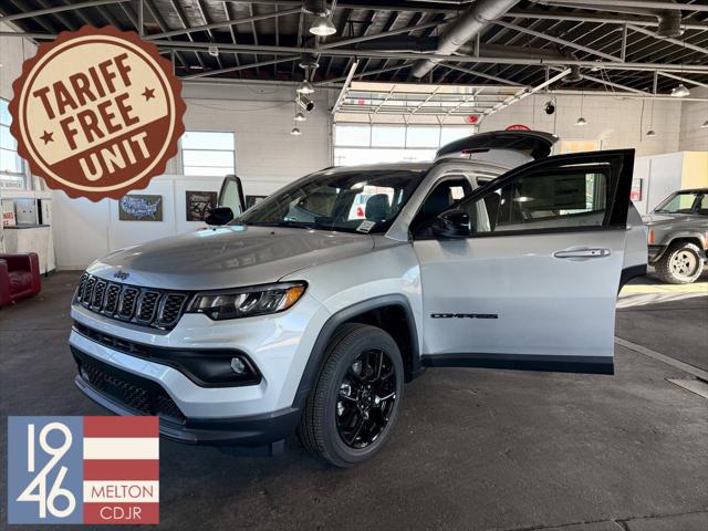 2025 Jeep Compass COMPASS LATITUDE 4X4
