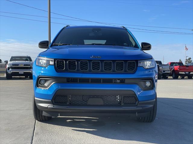 2025 Jeep Compass COMPASS LATITUDE 4X4