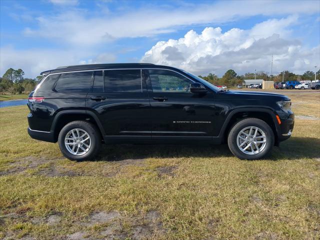 2025 Jeep Grand Cherokee GRAND CHEROKEE L LAREDO 4X4