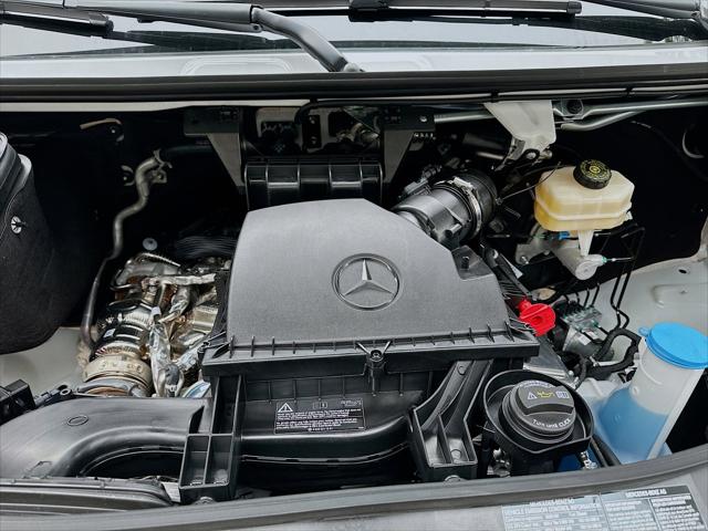 2025 Mercedes-Benz Sprinter 2500 Standard Roof 4-Cyl Diesel HO