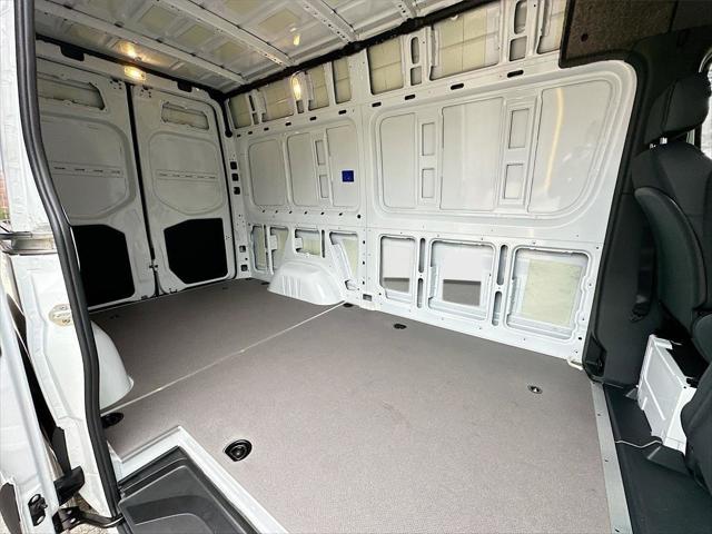 2025 Mercedes-Benz Sprinter 2500 Standard Roof 4-Cyl Diesel HO