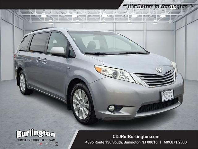 2017 Toyota Sienna XLE 7 Passenger