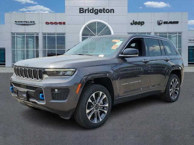 2022 Jeep Grand Cherokee 4xe Overland 4x4