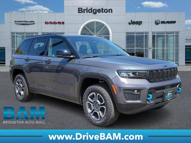 2022 Jeep Grand Cherokee 4xe Trailhawk 4x4