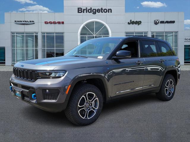 2022 Jeep Grand Cherokee 4xe Trailhawk 4x4