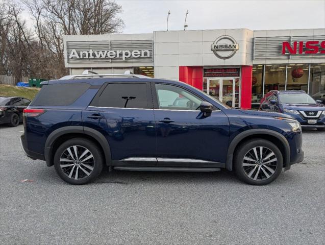 2023 Nissan Pathfinder Platinum 4WD