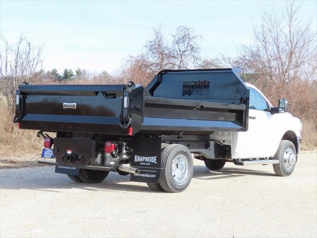 2024 RAM Ram 3500 Chassis Cab RAM 3500 TRADESMAN CHASSIS REGULAR CAB 4X4 84 CA