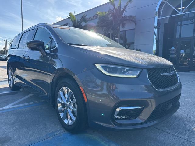 2021 Chrysler Pacifica Touring L