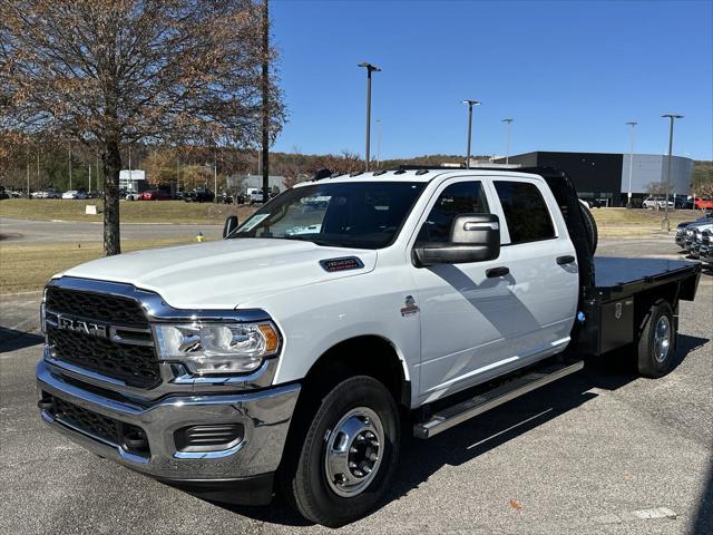 2024 RAM Ram 3500 Chassis Cab RAM 3500 TRADESMAN CREW CAB CHASSIS 4X4 60 CA