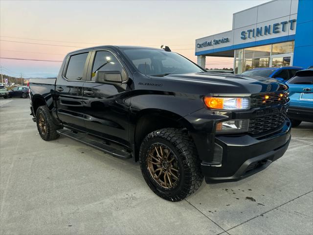 2020 Chevrolet Silverado 1500 2WD Crew Cab Short Bed Custom