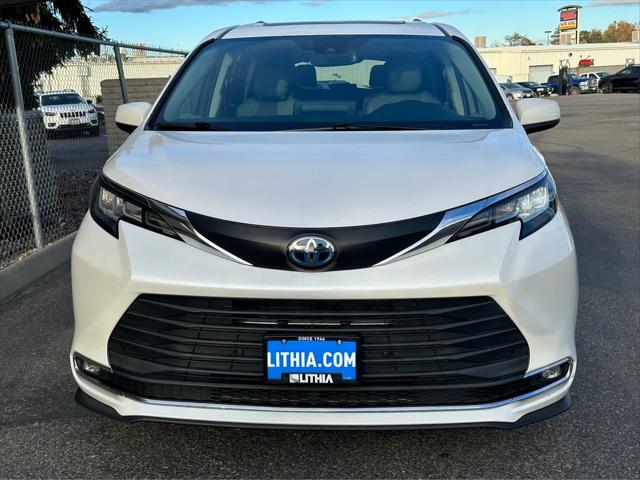 2021 Toyota Sienna XLE 7 Passenger