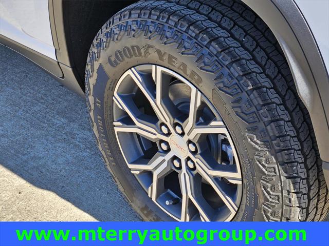 2024 GMC Acadia AWD AT4