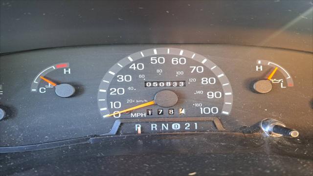 2001 Ford E-450 Cutaway E-450