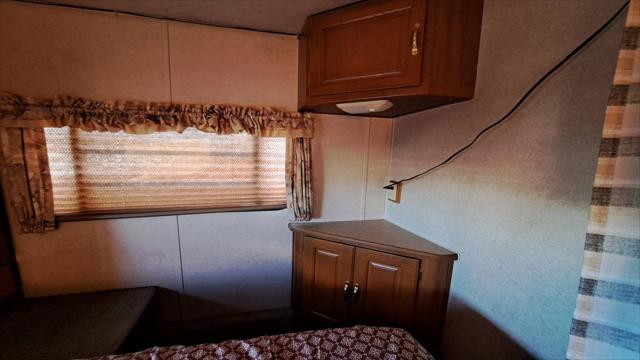 2001 Ford E-450 Cutaway E-450