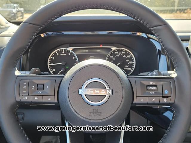 2025 Nissan Pathfinder SL FWD