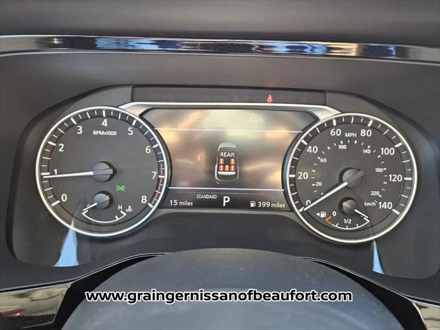 2025 Nissan Pathfinder SL FWD