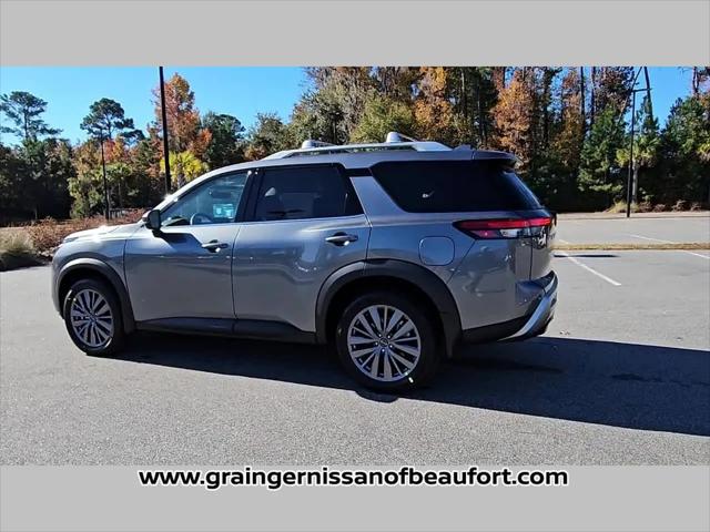 2025 Nissan Pathfinder SL FWD