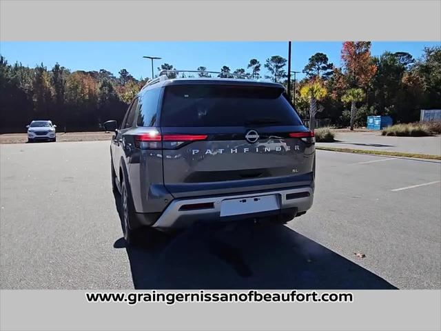 2025 Nissan Pathfinder SL FWD
