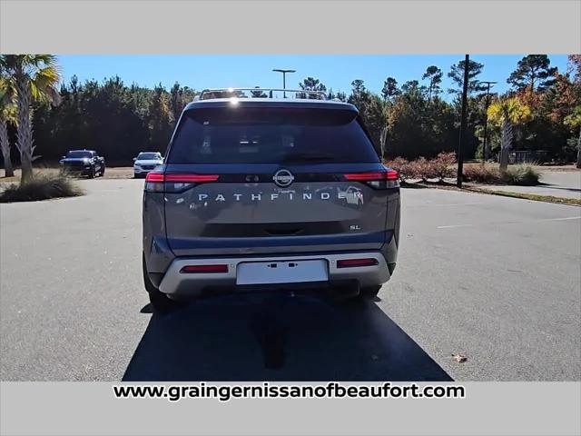 2025 Nissan Pathfinder SL FWD