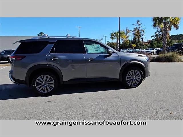 2025 Nissan Pathfinder SL FWD