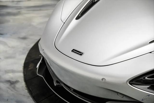 2020 McLaren 720S Luxury
