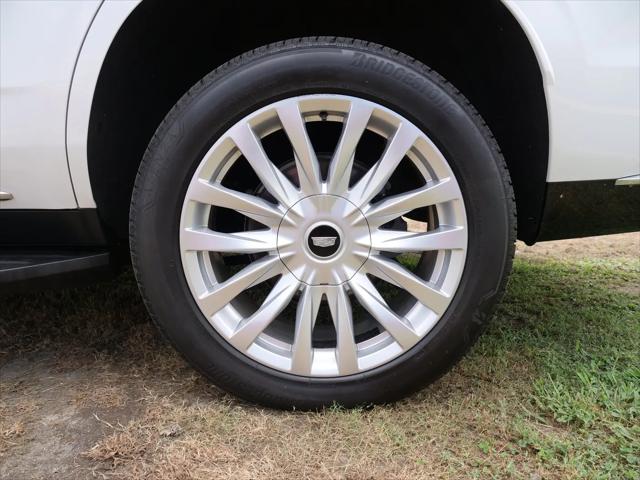 2022 Cadillac Escalade 4WD Luxury