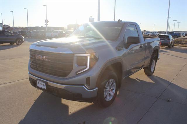 2025 GMC Sierra 1500 4WD Regular Cab Standard Box Pro