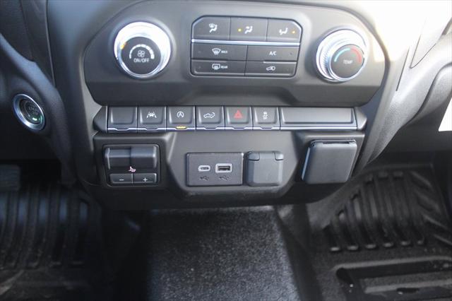 2025 GMC Sierra 1500 4WD Regular Cab Standard Box Pro