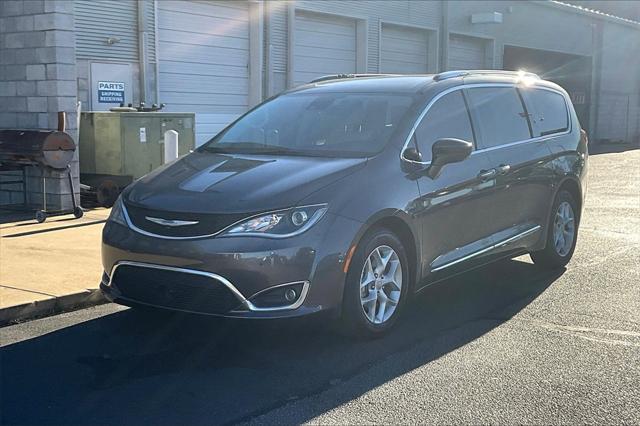 Used 2018 Chrysler Pacifica For Sale in OLIVE BRANCH, MS