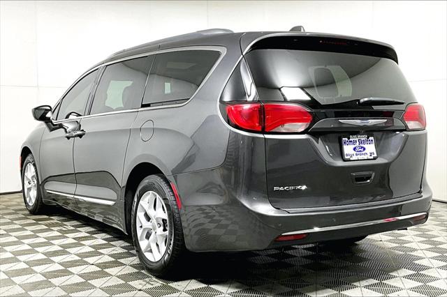 Used 2018 Chrysler Pacifica For Sale in Olive Branch, MS