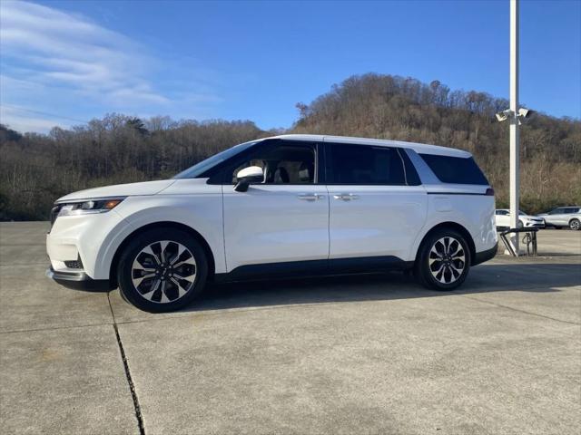 Used 2022 Kia Carnival For Sale in Pikeville, KY