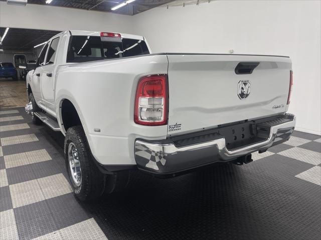 2024 RAM Ram 3500 RAM 3500 TRADESMAN CREW CAB 4X4 8 BOX