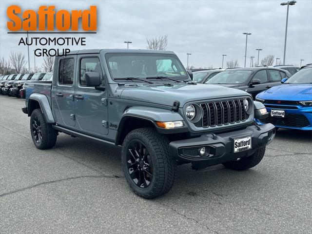 2025 Jeep Gladiator GLADIATOR NIGHTHAWK 4X4