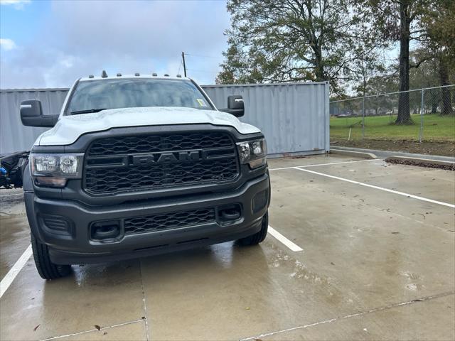 2024 RAM Ram 5500 Chassis Cab RAM 5500 TRADESMAN CHASSIS REGULAR CAB 4X2 84 CA