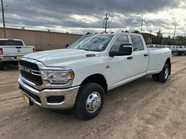 2024 RAM Ram 3500 RAM 3500 TRADESMAN CREW CAB 4X4 8 BOX