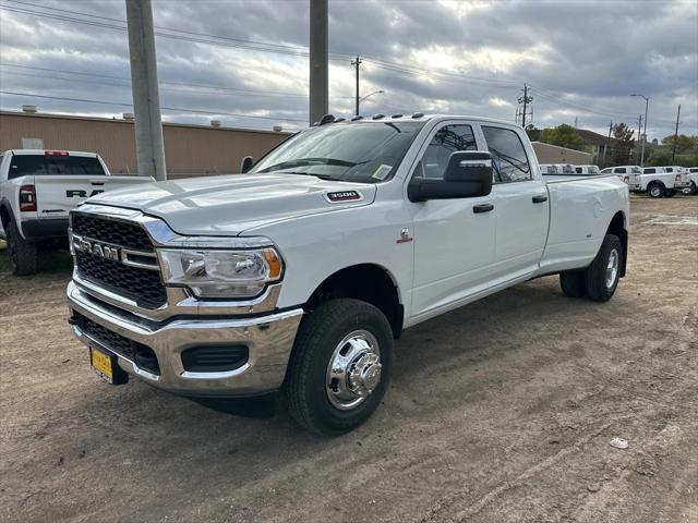 2024 RAM Ram 3500 RAM 3500 TRADESMAN CREW CAB 4X4 8 BOX