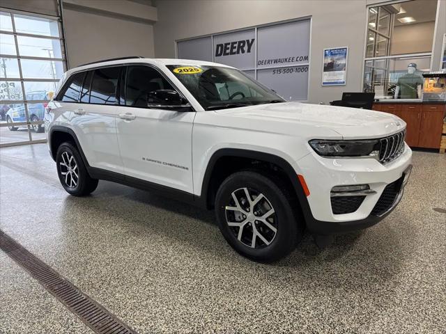 2025 Jeep Grand Cherokee GRAND CHEROKEE LIMITED 4X4