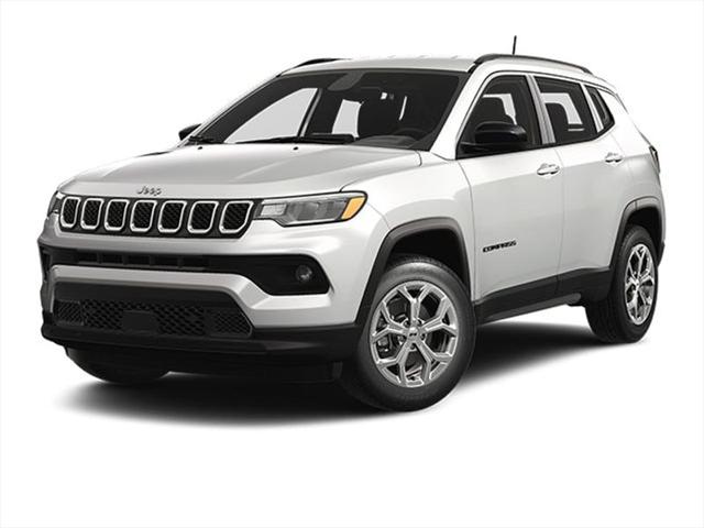 2025 Jeep Compass COMPASS LATITUDE 4X4