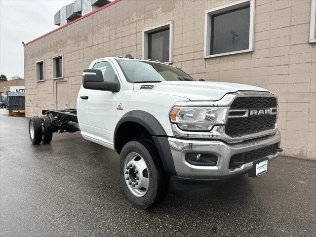 2024 RAM Ram 5500 Chassis Cab RAM 5500 TRADESMAN CHASSIS REGULAR CAB 4X4 120 CA