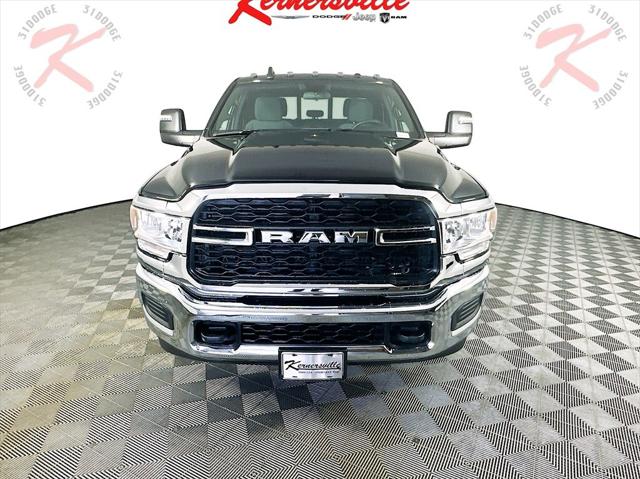 2024 RAM Ram 3500 RAM 3500 TRADESMAN CREW CAB 4X4 8 BOX