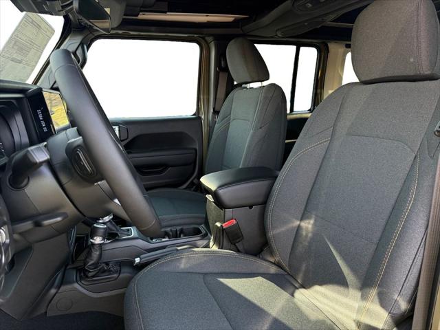 2025 Jeep Wrangler 4-Door Summit 4x4