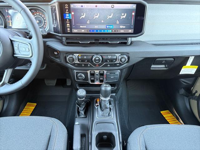 2025 Jeep Wrangler 4-Door Summit 4x4