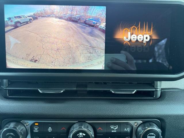 2025 Jeep Wrangler 4-Door Summit 4x4