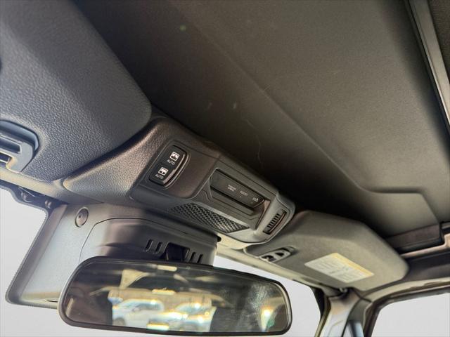 2025 Jeep Wrangler 4-Door Summit 4x4