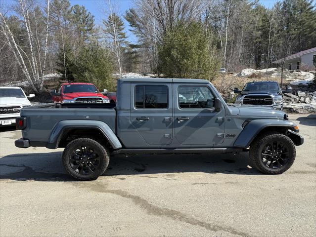 2025 Jeep Gladiator GLADIATOR NIGHTHAWK 4X4