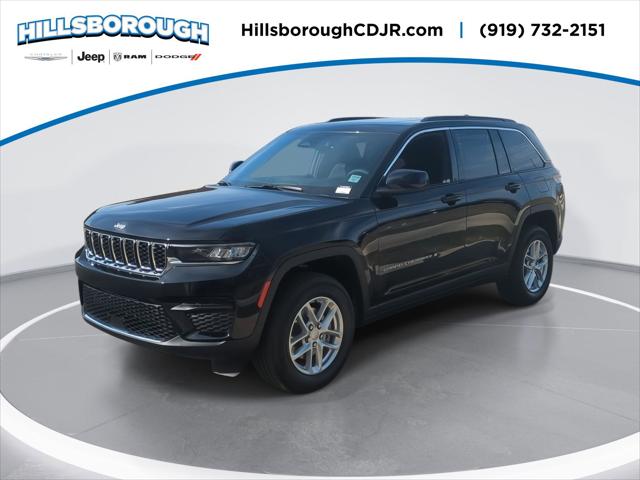 2025 Jeep Grand Cherokee GRAND CHEROKEE LAREDO X 4X4