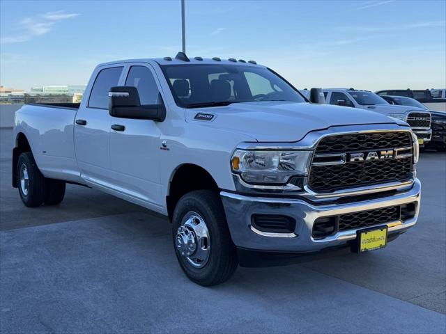 2024 RAM Ram 3500 RAM 3500 TRADESMAN CREW CAB 4X4 8 BOX